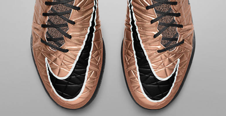 Hypervenom sales futsal boots